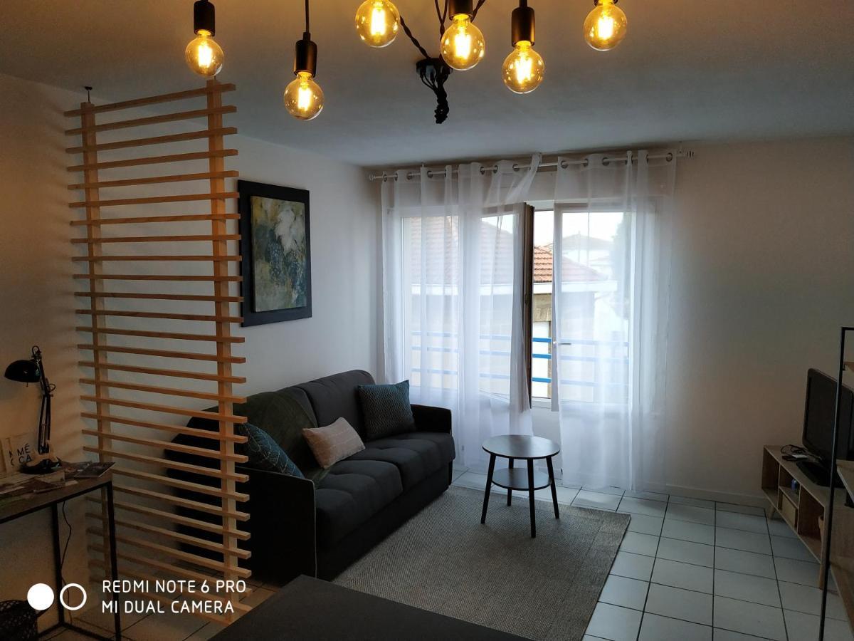 Talence, Studio Cosy 27 M2, Bordeaux 10 Mn En Tram Exterior photo